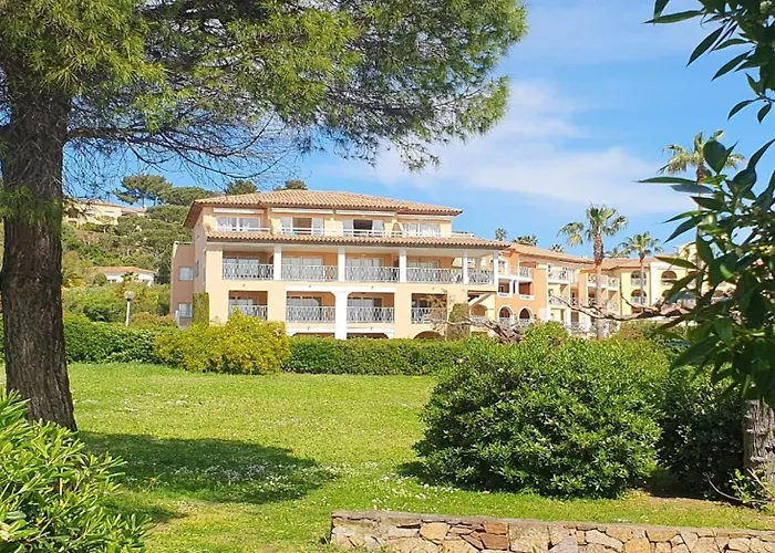 Les Rivages - 6p - Front De Mer, Piscine Les Issambres